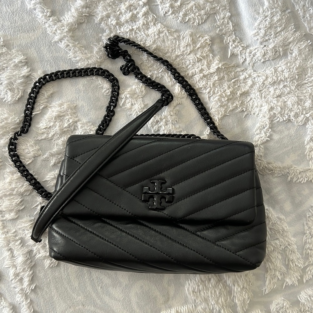 Tory Burch Kira Chevron Small Convertible Bag